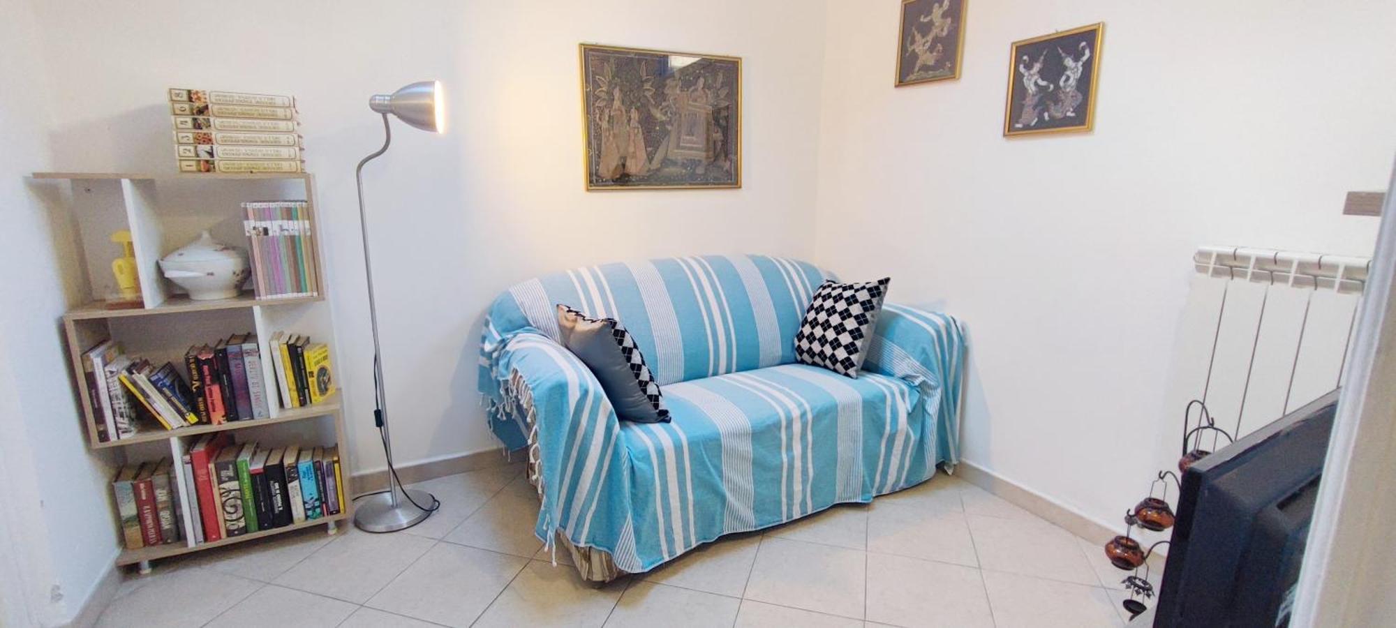 Bibliososta Anche Al 1° Piano Anno 2024 Daire Ventimiglia Dış mekan fotoğraf