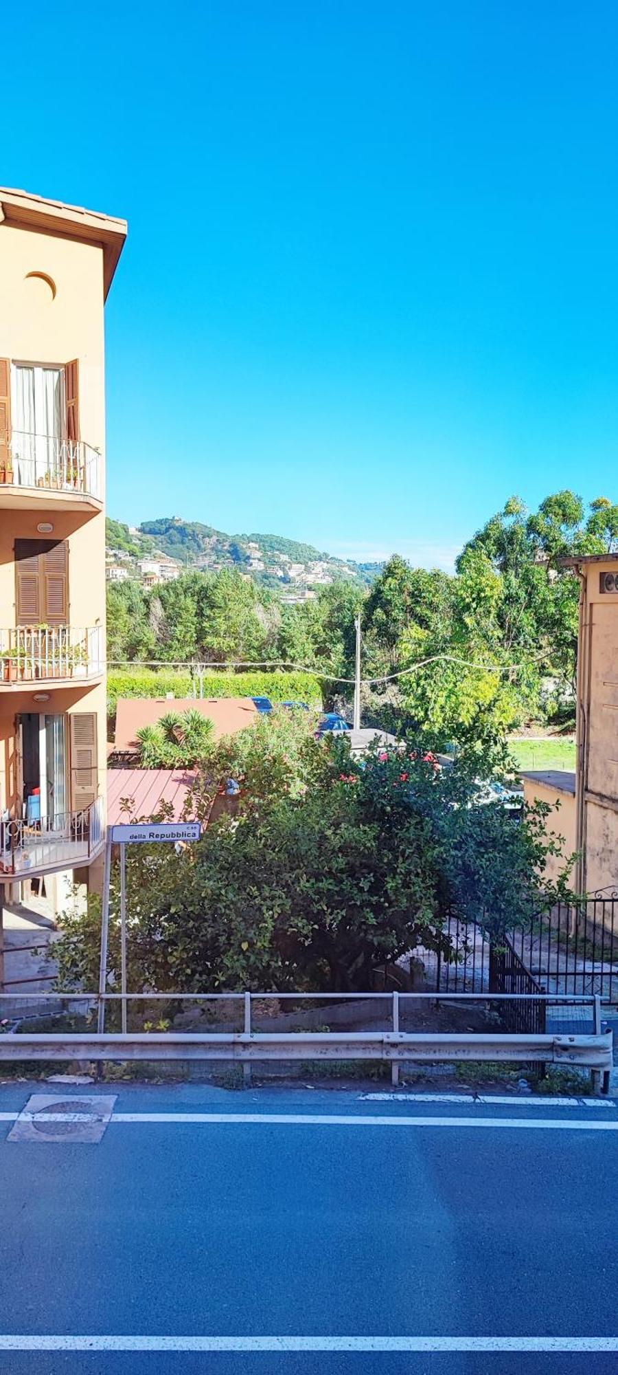 Bibliososta Anche Al 1° Piano Anno 2024 Daire Ventimiglia Dış mekan fotoğraf